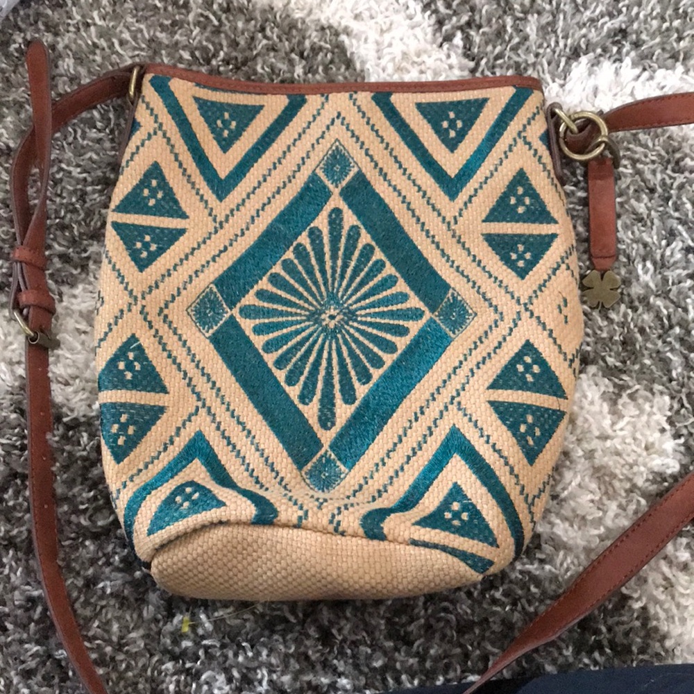 Lucky brand purse